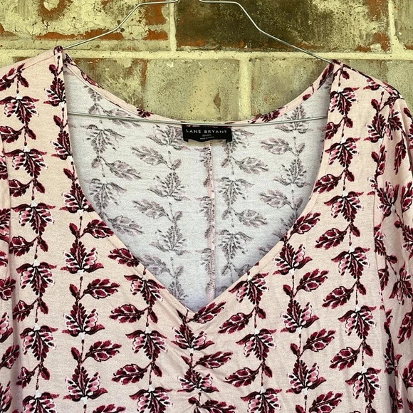 Lane Bryant Pink Floral Short sleeved Blouse - Picture 3 of 7